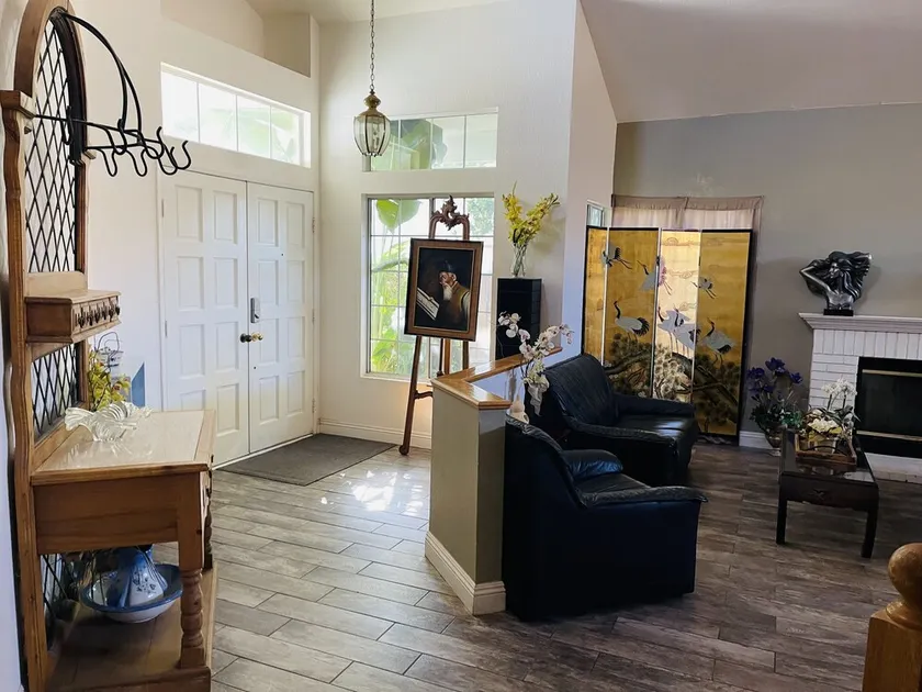 Centrally located to Beaches, Mountains, Desert. Close to UCR and Loma Linda U.  - Image 1