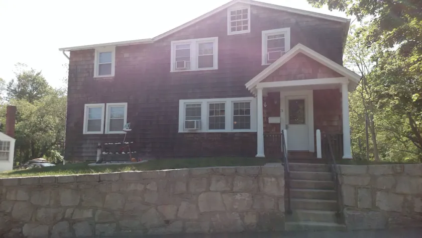Mystic Home perfect for families- Easy walk to downtown. . - Image 1