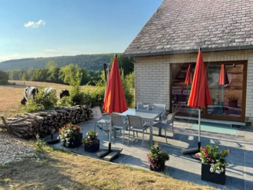 In the Viroin-Hermeton nature park, Le gîte de la Champagne, pets allowed - Image 1