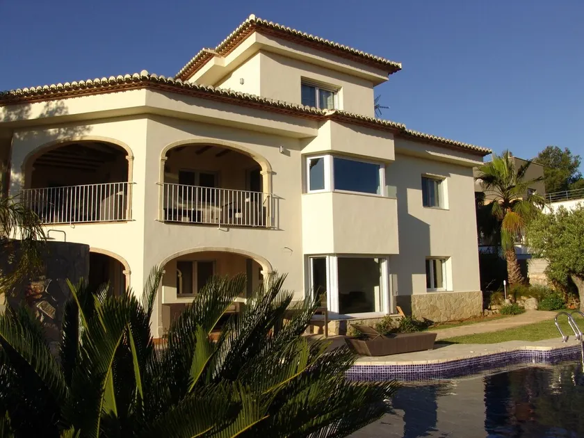 Casa Hispano - 210 sqm villa for 4 people with 2,000 sqm Mediterranean garden - Image 1