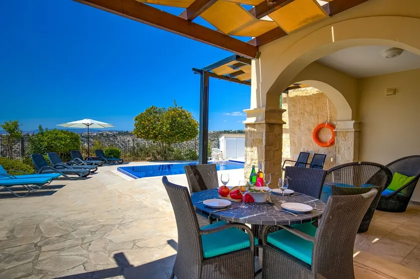 3 bedroom Villa Melandra with private pool and sea views, Aphrodite Hills Resort - Image 1