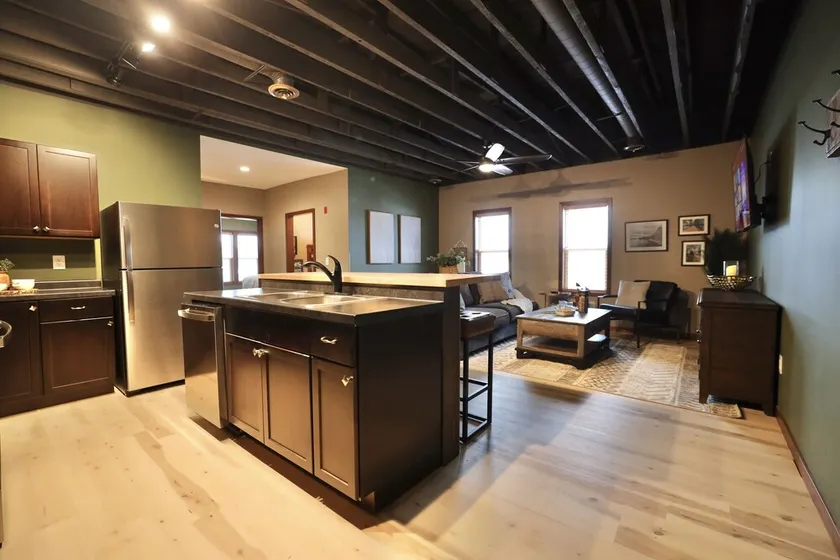 3 BDRM Modern Rustic Condo in Downtown Minocqua—Walk to Shops, Dining & Lake - Image 1