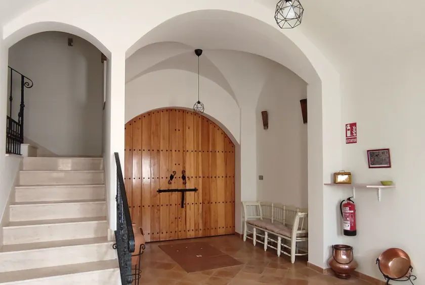 Casa Rural de Cuatro Estrellas, moderna, alegre y divertida. Con garaje privado. - Image 1
