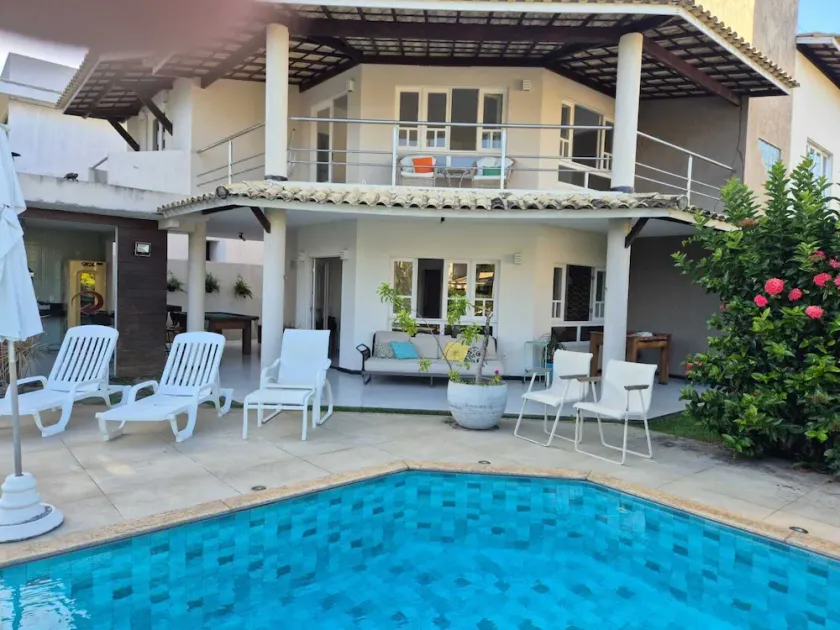 COZY HOUSE, 5 AIR-CONDITIONED SUITES, POOL AND GOURMET AREA: PURE COMFORT! - Image 1
