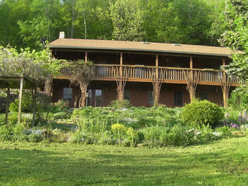 Vacker Getaway - Reynolds Farm Lodge - Image 1