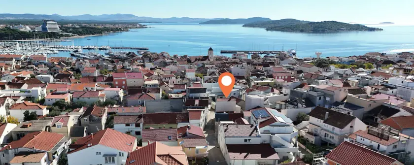 House Brunac with parking (96161-K1) - Vodice - Image 1