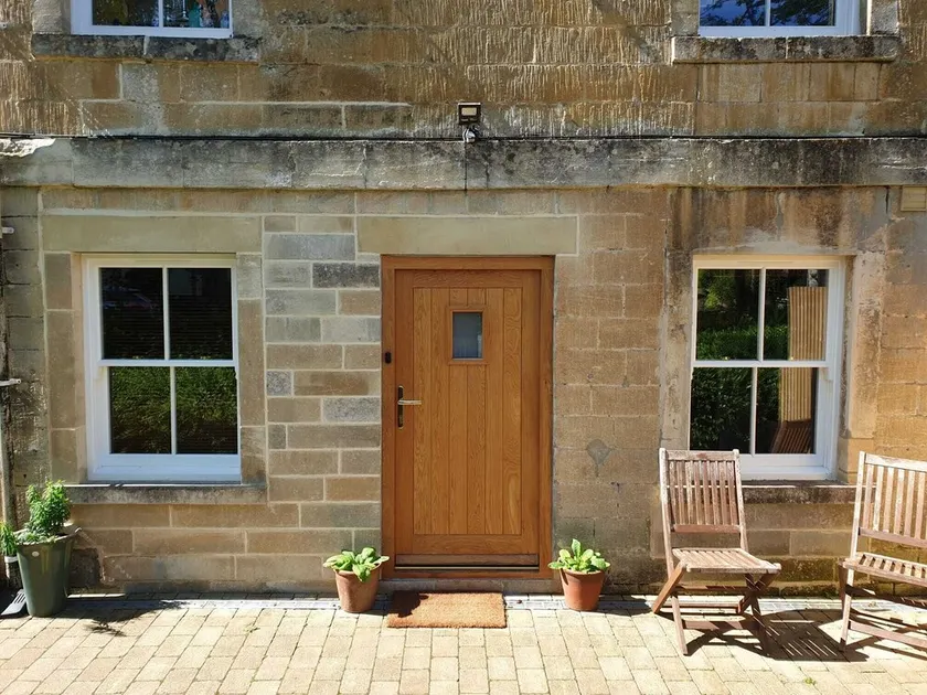 Private Suite near Bradford on Avon town center - Image 1