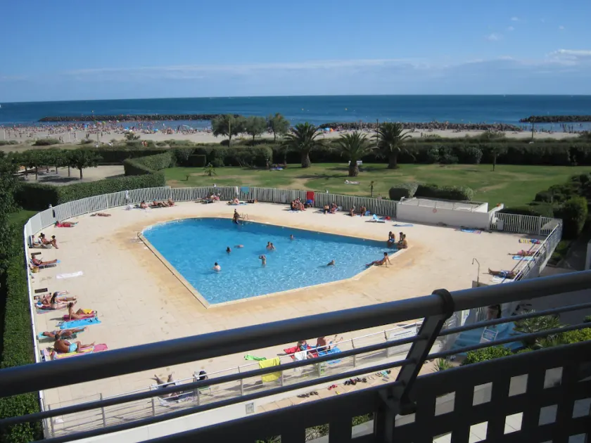 1ª linha, Vista para o mar, piscina e Fort Brescou - Image 1