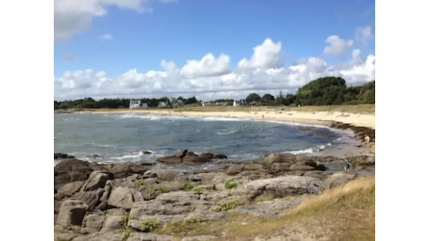 Gîte tout équipé, Grand espace extérieur, Piscine, Plage à 400 mètres. - Image 1