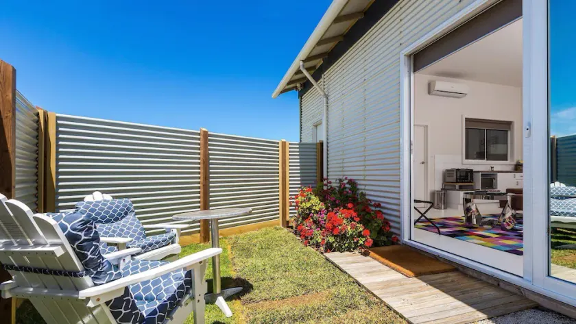 WYTONIA CABANA - Port Fairy, VIC - Image 1