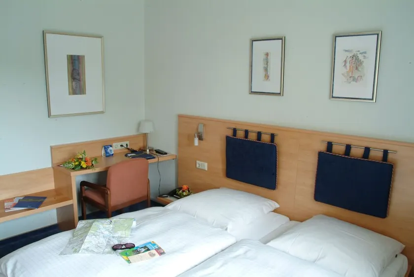 Ambiente Doppelzimmer - Hotel Haus Schons - Image 1