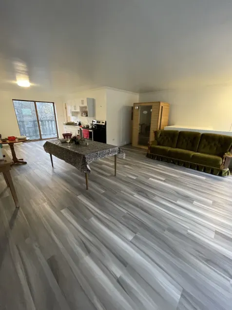 Kitchenette room in beautiful Radium Hot Springs - Image 1