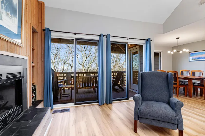 Stoneridge 69 with Wintergreen Advantage - Image 1