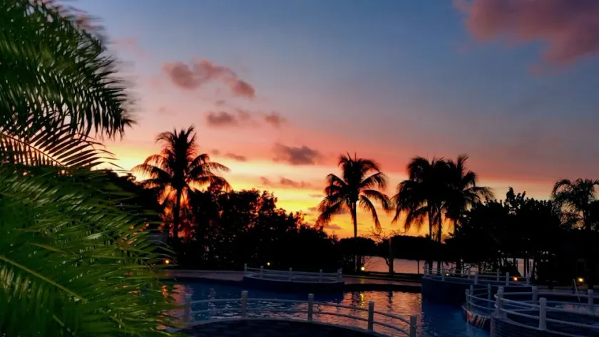 Ocean Front Luxury Condo  2 bd rm 2 bath, Ocean views from every window,  WIFI - Image 1