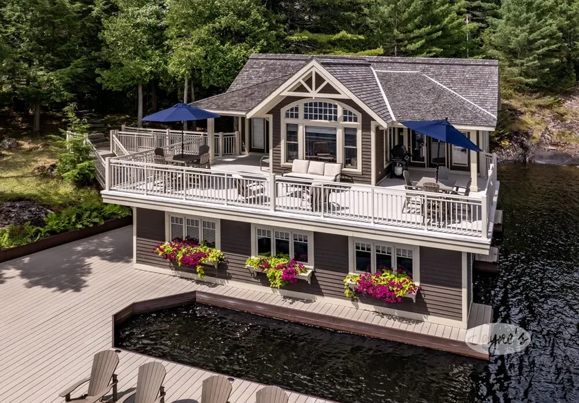 Panoramic View of Lake Muskoka, Privacy! Sleeps 20! Entertaining++! Location! - Image 1
