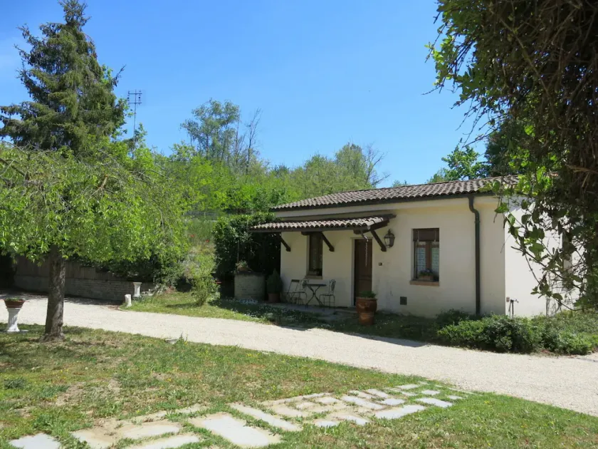 Wonderful private villa for 2 people with WIFI, TV, terrace and pets allowed - Image 1