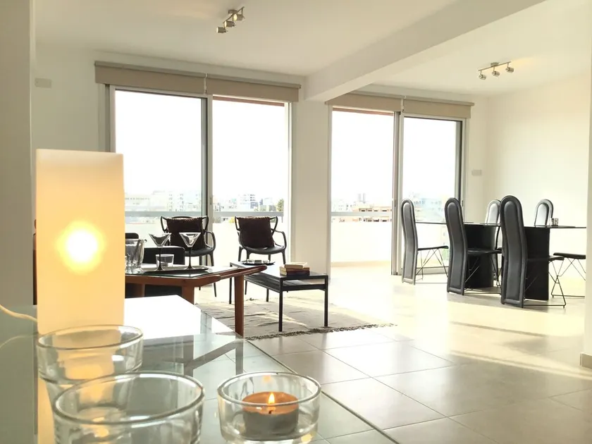 RESIDENCE ONE - Image 1
