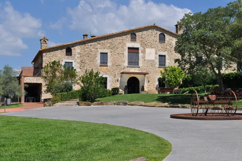 LUKSUS MAS Girona - COSTA BRAVA - Image 1