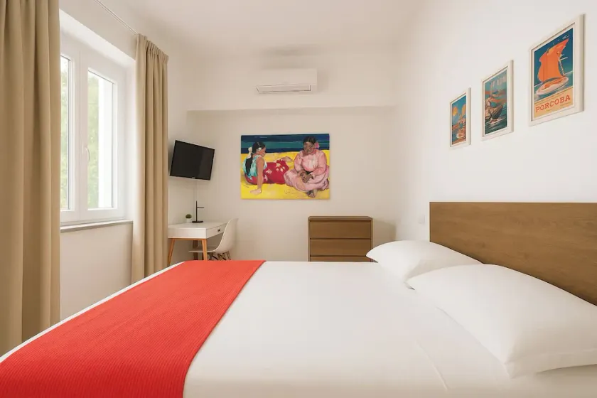 Gioia 13 Rooms & Apartments - Image 1