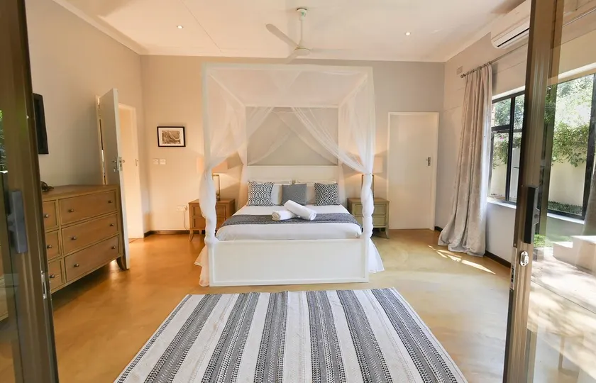 Private Spacious Cottage in Victoria Falls - Image 1