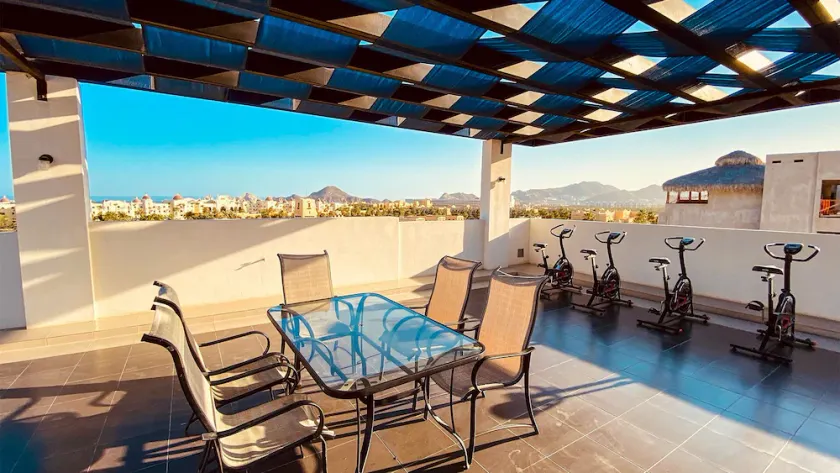 2 Bedroom Condo a few steps from Médano Beach - Image 1