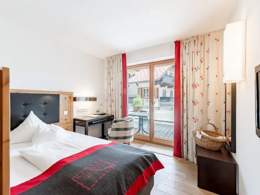 \"Sunrise\" Grand Lit-NEW! incl. FR up to 2 N. - Hotel Inntalerhof - Image 1