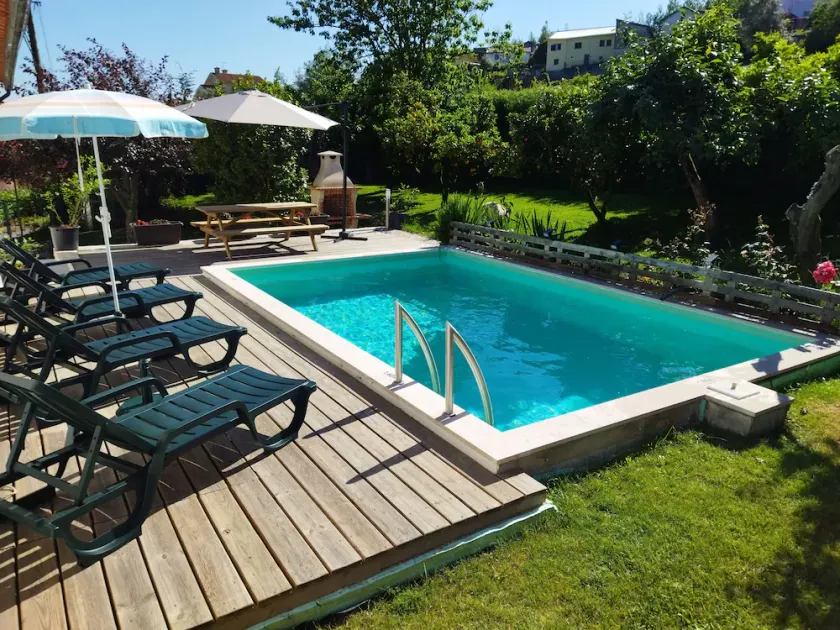 Home for rent in Silva Escura - Image 1