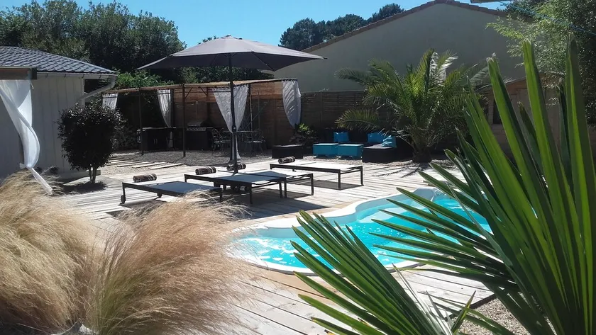 8 Personen Charmantes Haus, beheizter Pool BALNEO, Bettwäsche - Image 1