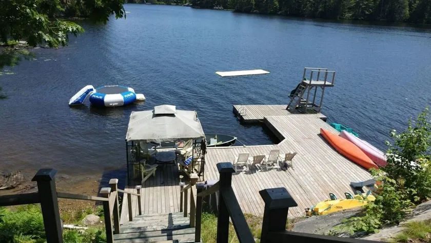 Go Home Lake, Rocky Pines Cottage - Image 1