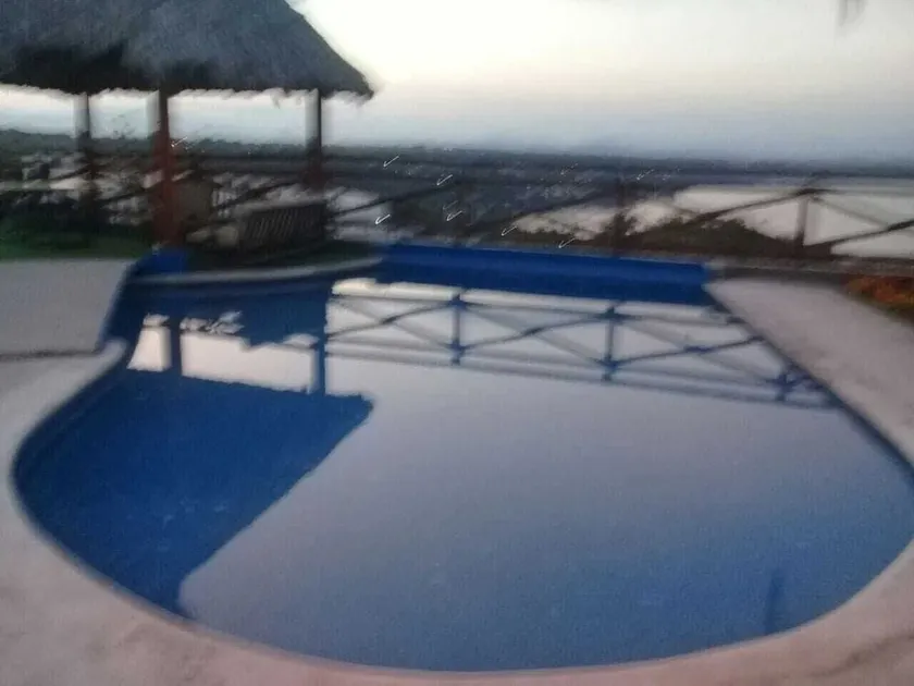 Paradisiaco lugar en Real de Teques - Image 1