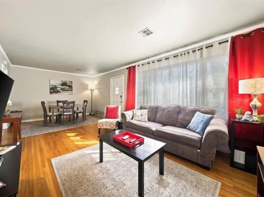 Charming 3BR Home in Brookside |Near Gathering Plc - Image 1
