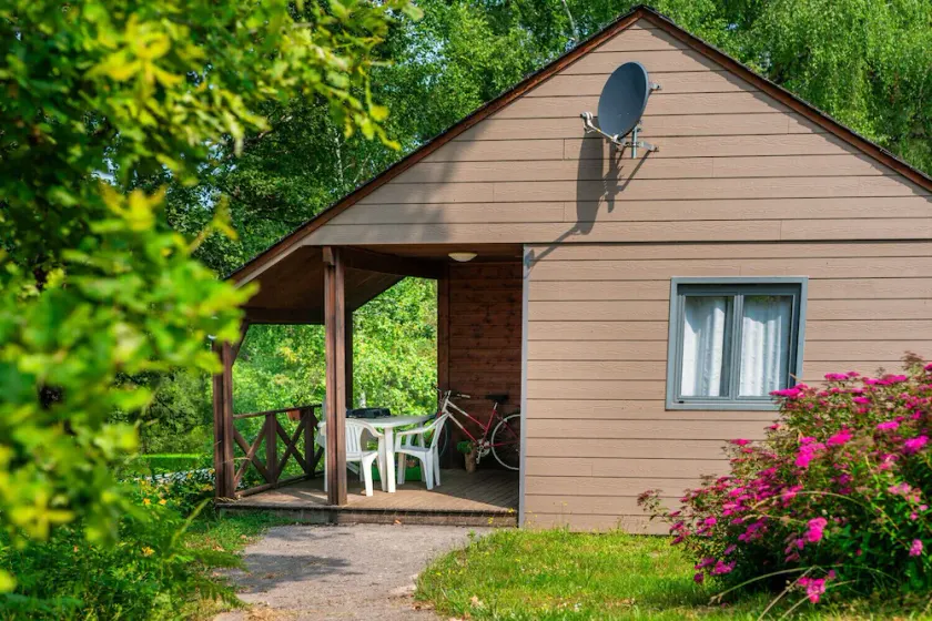 Chalet 4/6 pers. au Camping de La Vernhe - Image 1