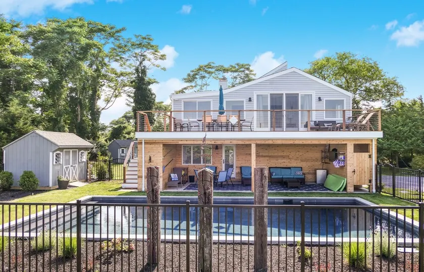 4 BR 3 Bath with beautiful bay views and private heated pool seasonal - Image 1