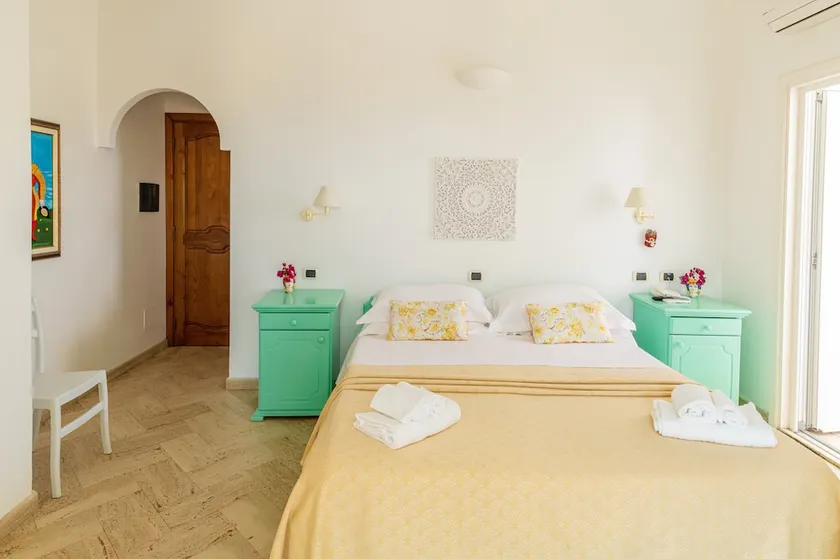 Standard Double Room - Hotel Ossidiana - Image 1
