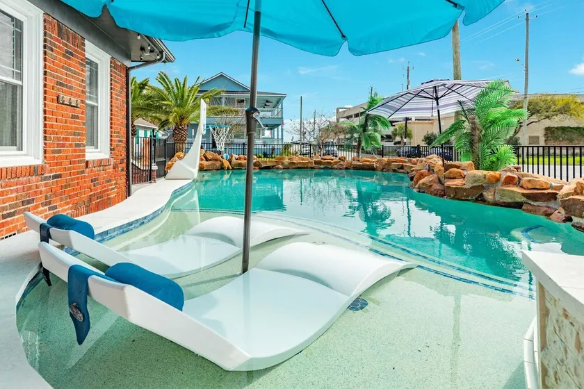 Charmed Lagoon - Image 1