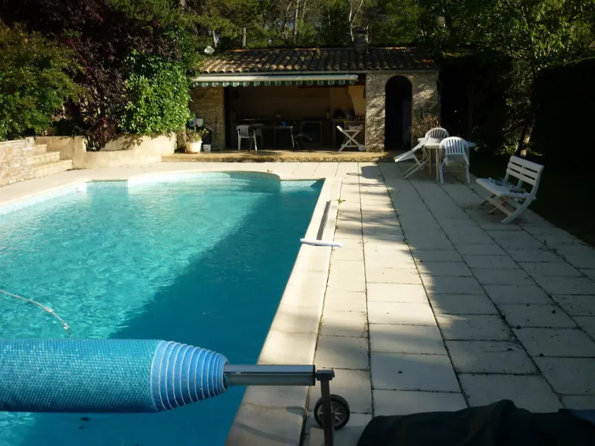 VILLA 100 m2 WITH SWIMMING POOL, SUMMER KITCHEN - IDEAL FOR FAMILY - Image 1