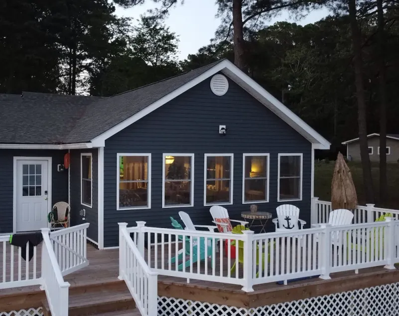 Spectacular waterfront  property with breathtaking views of the Chesapeake Bay! - Image 1