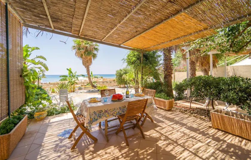 Impresionante casa de 3 dormitorios en. - Image 1