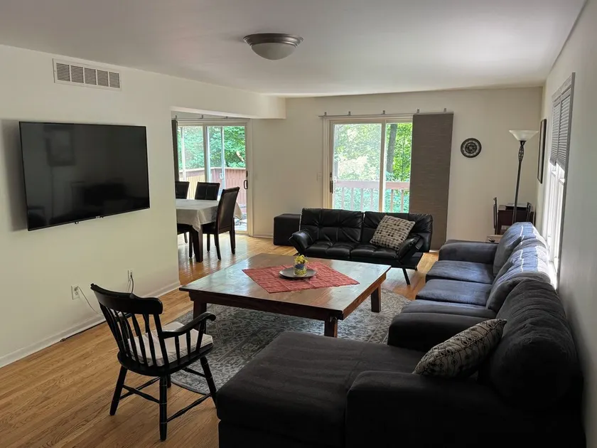 Location, Location - Modern Waterhill Living - Image 1