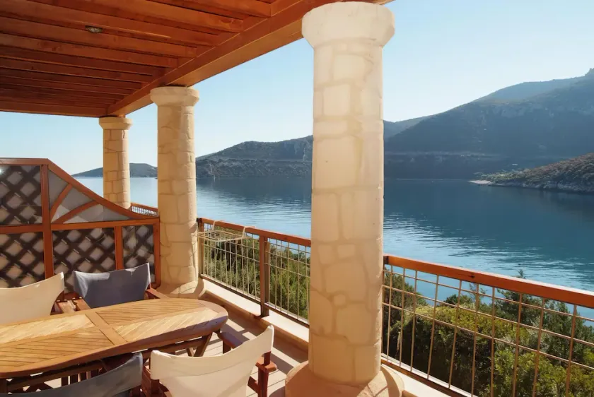 Secret Arkadia Bay Beachfront, Sea & mountain View, Secret Arkadia Bay Beachfront, Sea & mountain Vi - Image 1