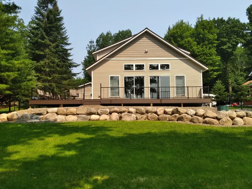 Lake House - Image 1