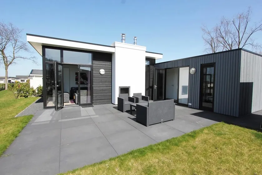 Chalet with 3 bedrooms and a terrace - Image 1