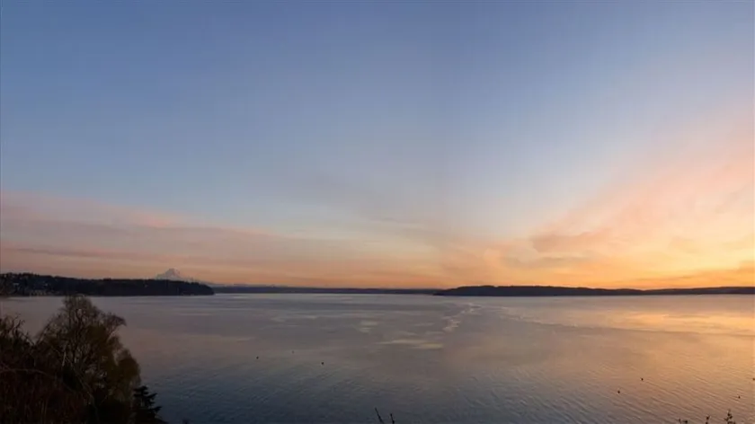Suite med Puget Sound, Mount Rainier, og olympiske udsigter - Image 1