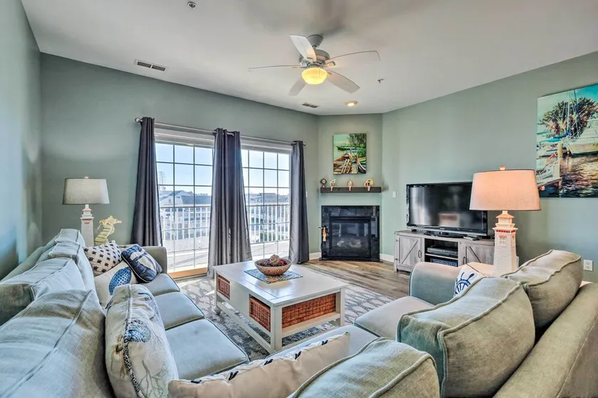 Balcony w/ Inlet View: Dtwn Ocean City Condo - Image 1