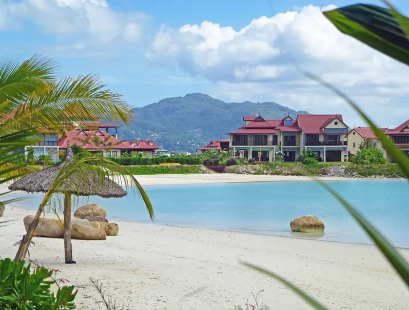 ZAVOKA, Eden Island: Private stair to the beach, quiet and peaceful, 2-4 guests - Image 1