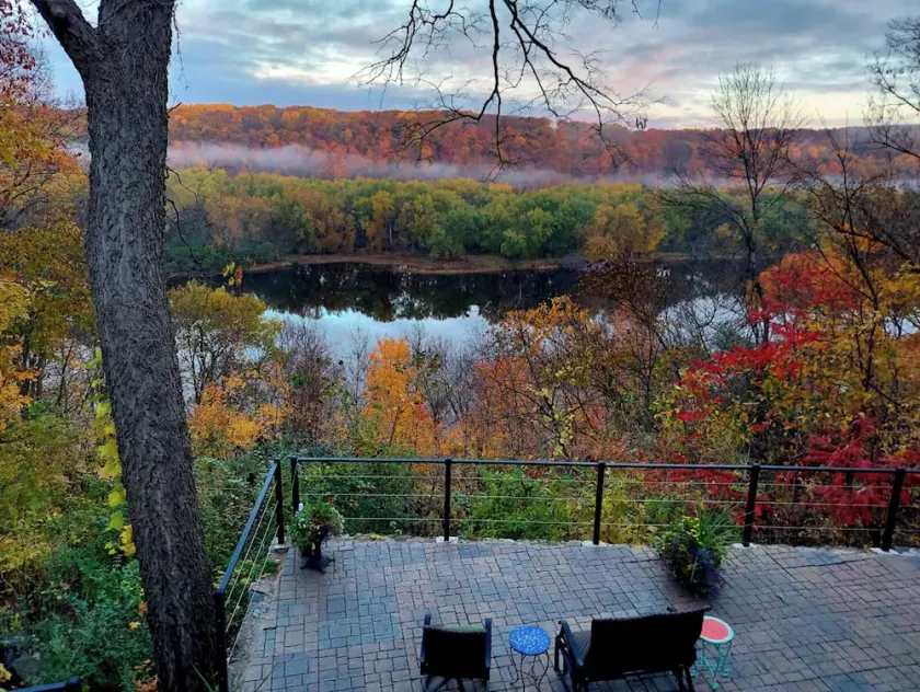 St. Croix Valley Inn - Image 1