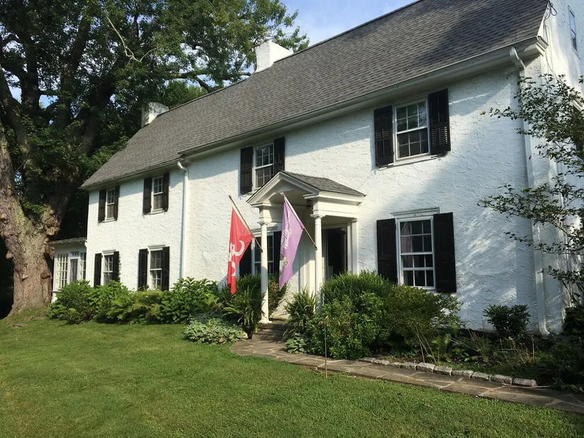 Great location for college visits/move-in, parents weekend, Merion Golf, Phila! - Image 1