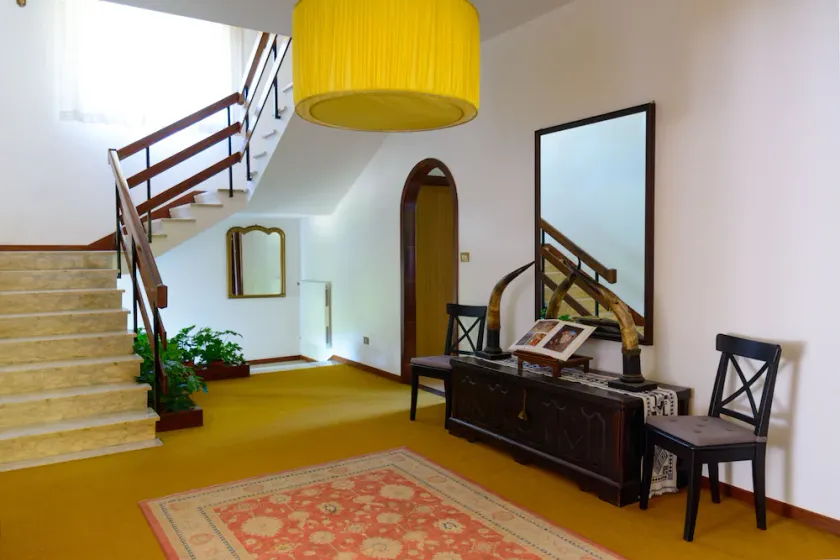 Castel di Sangro Villa with park in the heart of the city - Image 1