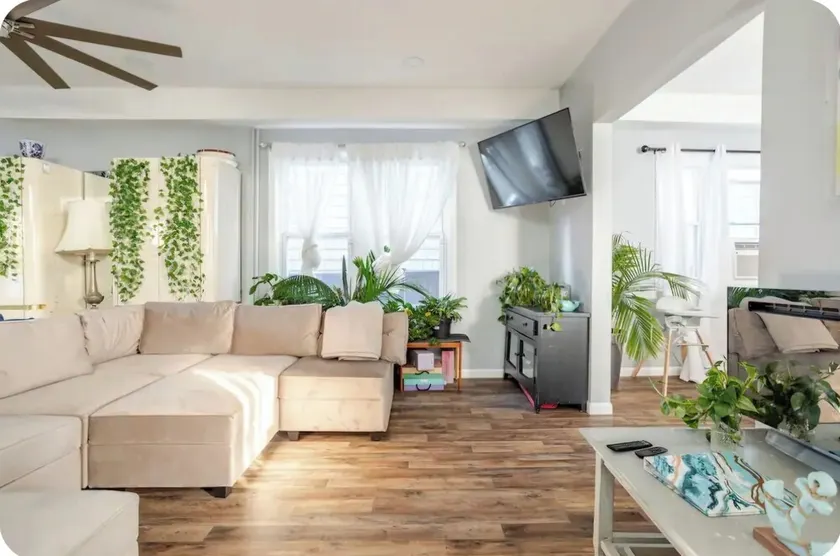 Centrally located Asbury Park! - Image 1