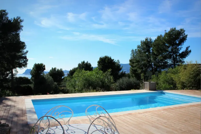 2km de la plage, Villa avec piscine, vue imprenable dans un cadre idyllique - Image 1